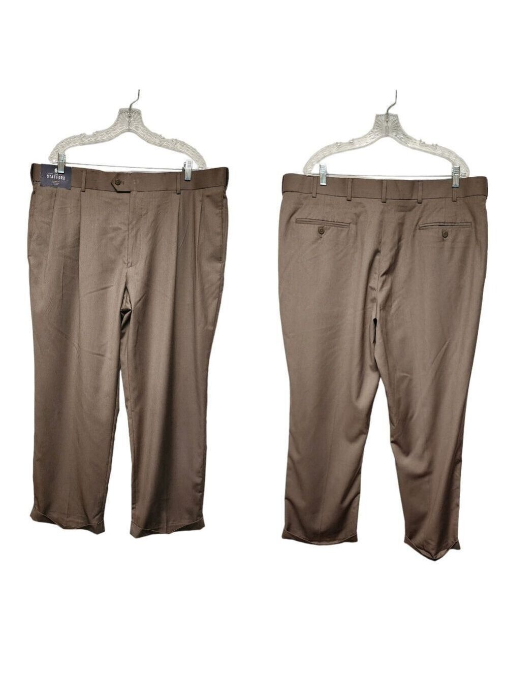 STAFFORD Mens Classic Fit Year Round Trouser Dress Pant Pleated Plaid 42x30 NWT